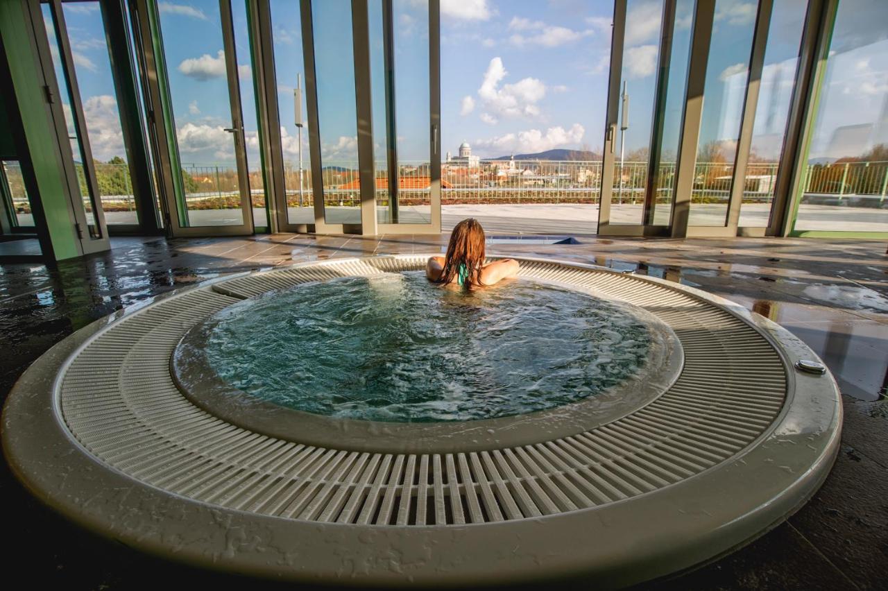 Štúrovo Wellness Hotel Thermal מראה חיצוני תמונה
