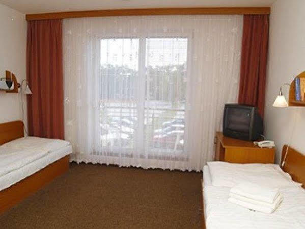 Štúrovo Wellness Hotel Thermal מראה חיצוני תמונה